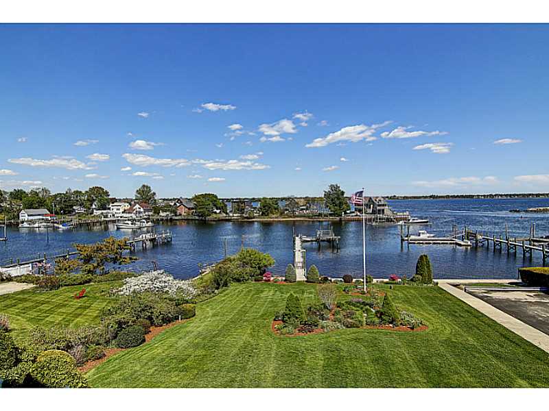 15 BAYSIDE AV, Warwick, RI, 02888, Pawtuxet Village Waterfront Mott